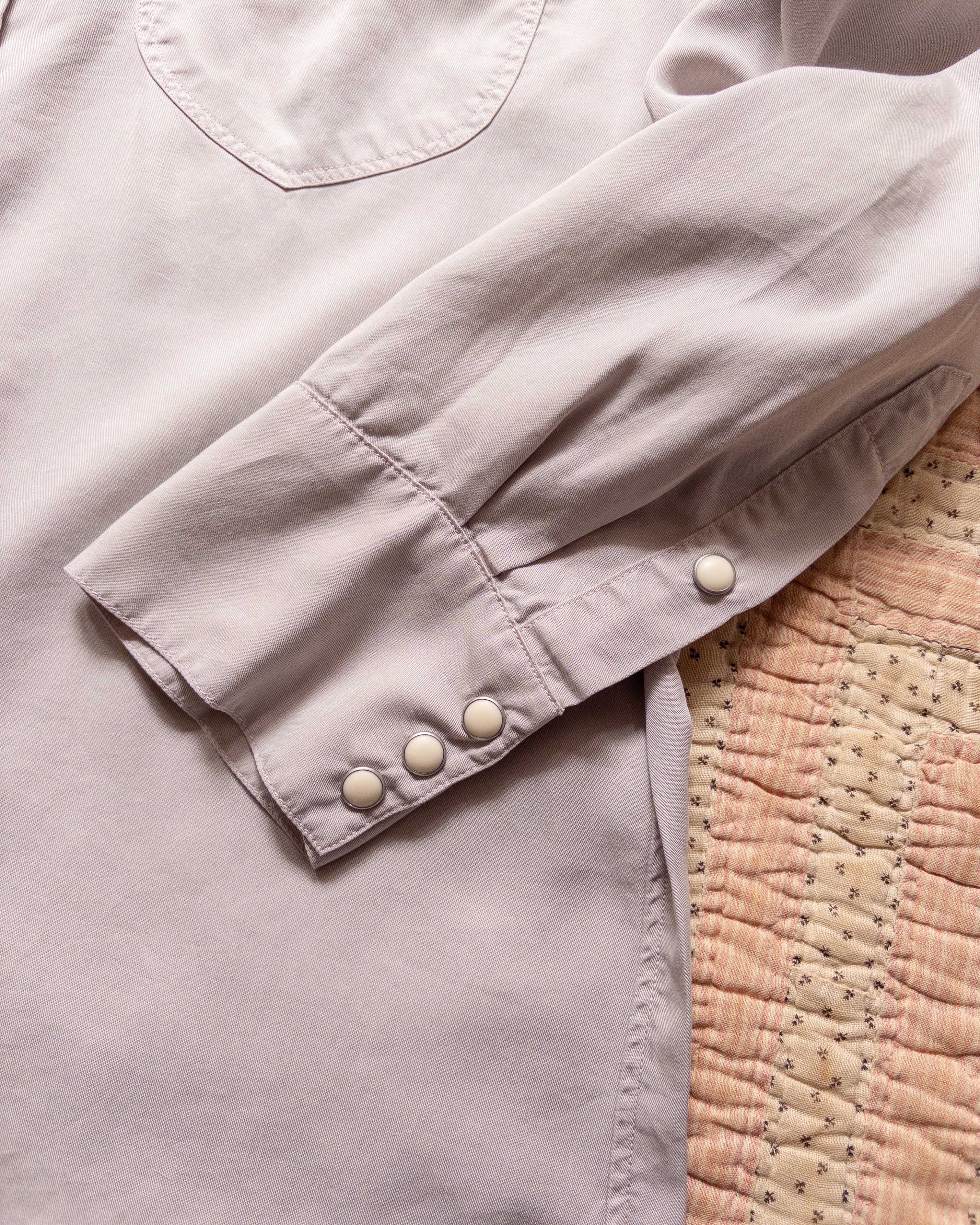 Tencel Gabardine Pearlsnap Shirt - Mauve