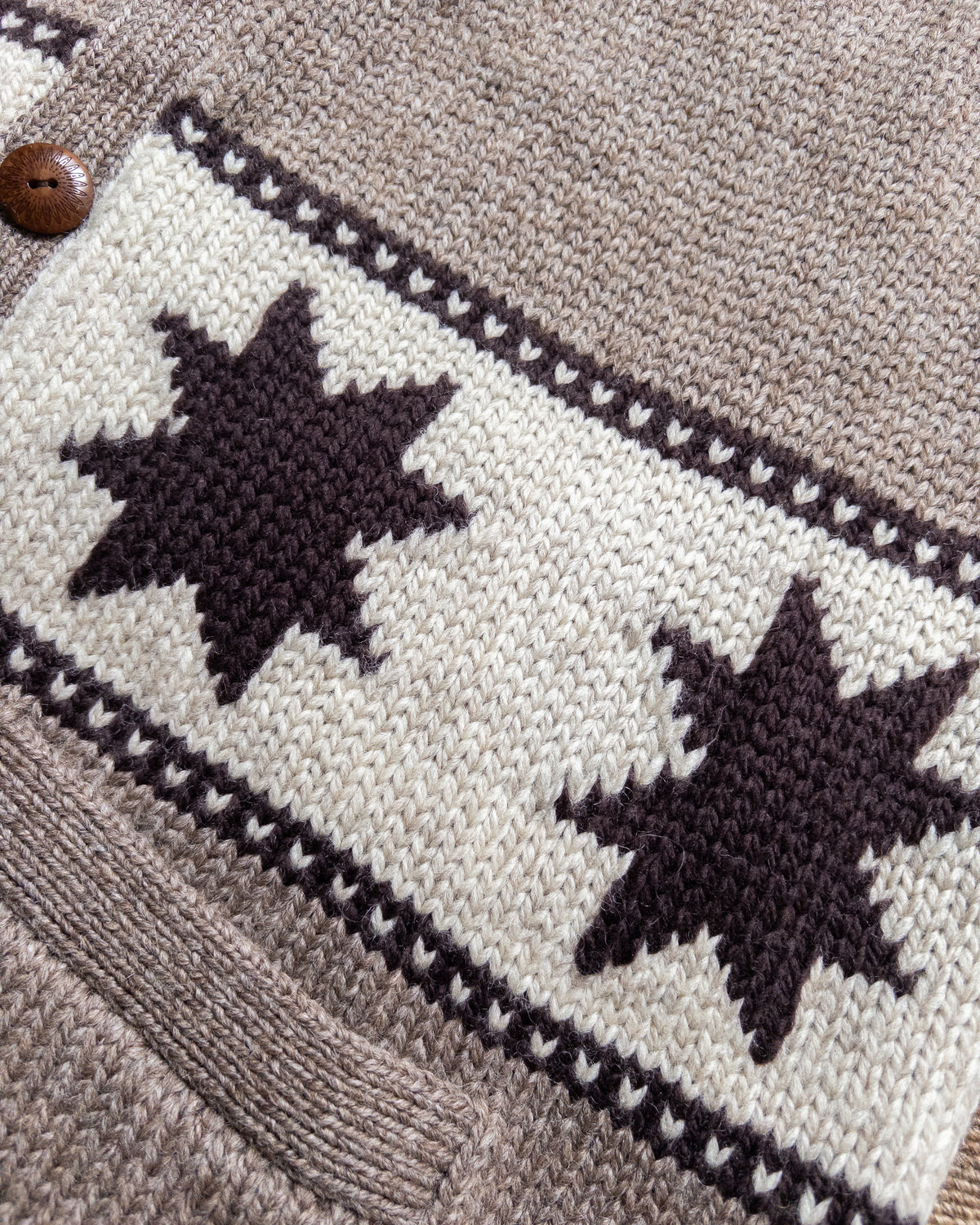 Highland Wool Valero Sweater Vest - Taupe/Cream