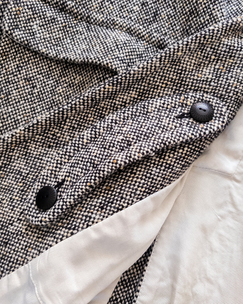 Raglan Overcoat - Black/Cream Slub Donegal Tweed