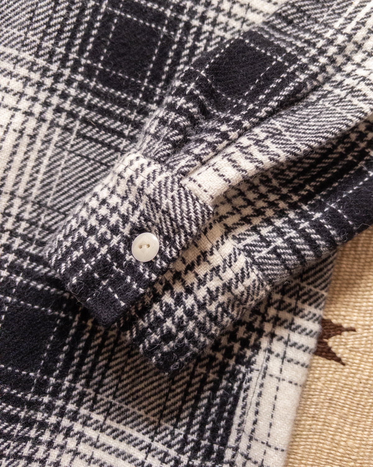 Donegal Shadow Plaid Tweed Overshirt - Black/Cream