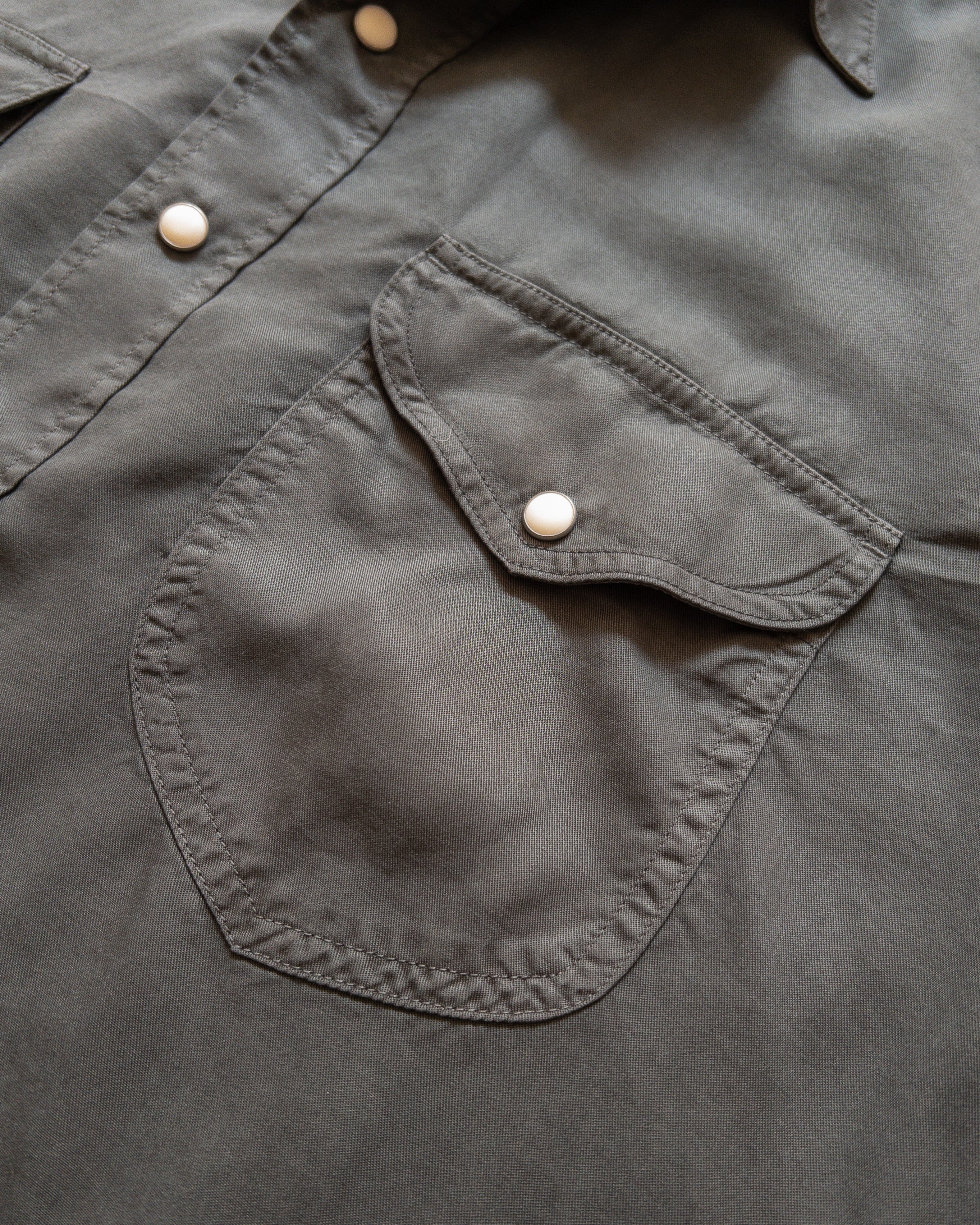 Tencel Gabardine Pearlsnap Shirt - Faded Black