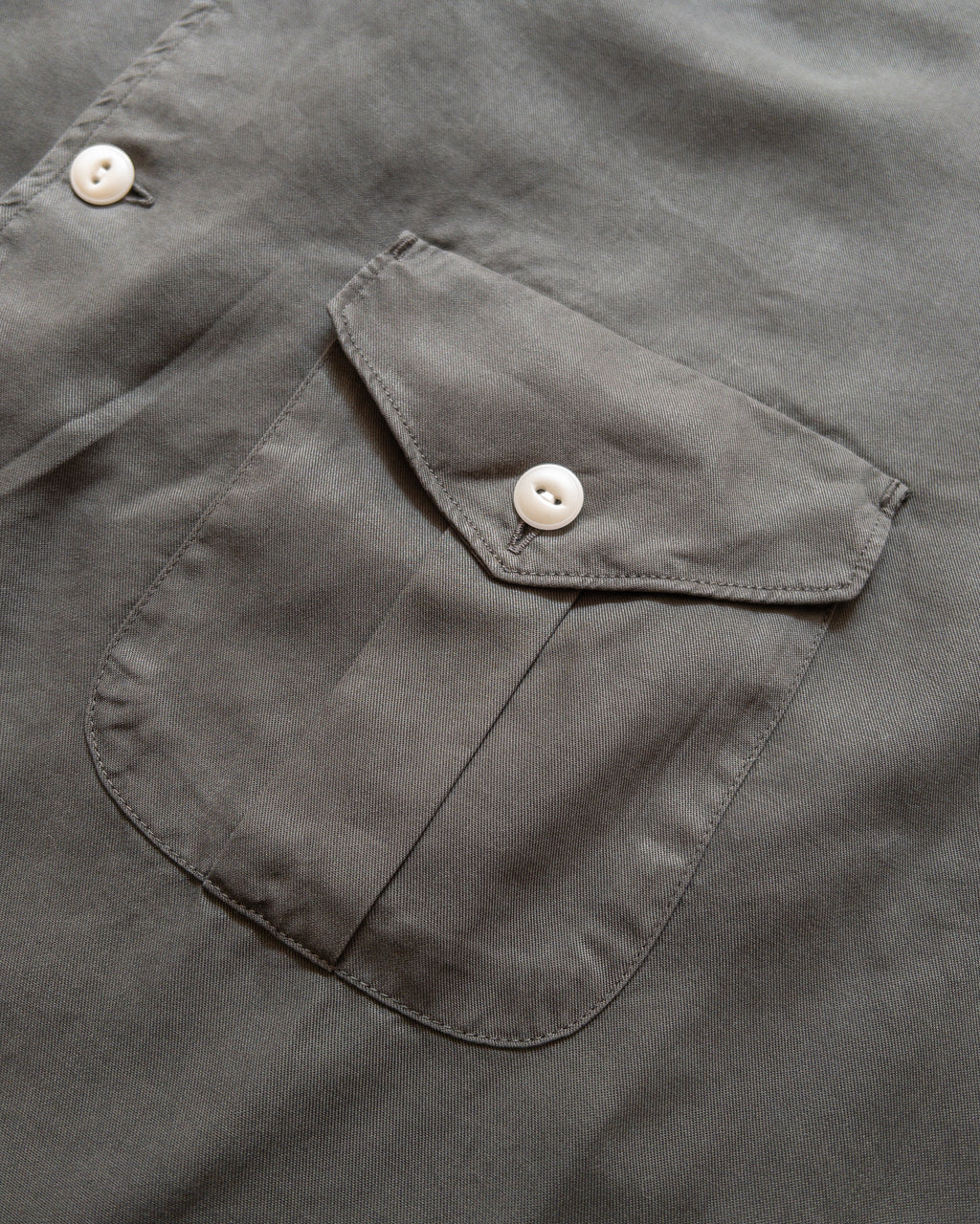 Tencel Gabardine Patio Shirt - Faded Black